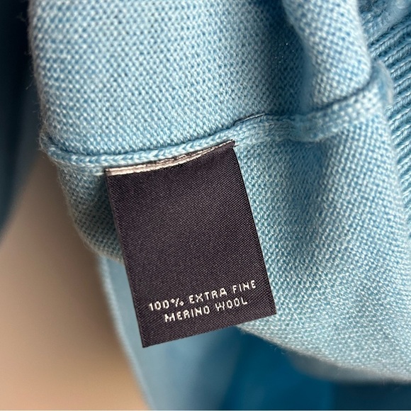 Hart Schaffner Marx Sweater Merino Wool Mens M Blue V-Neck Pullover Preppy - Picture 9 of 10